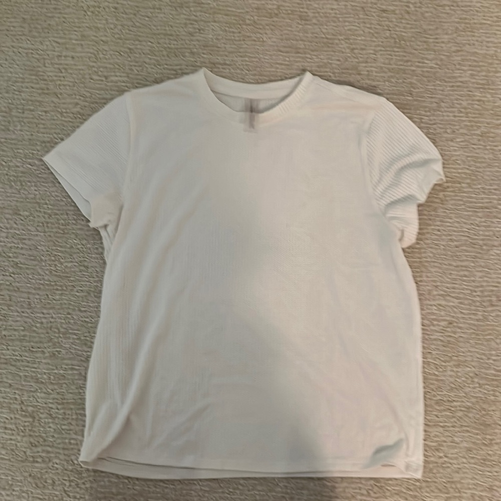 Outdoor voices short sleeve top